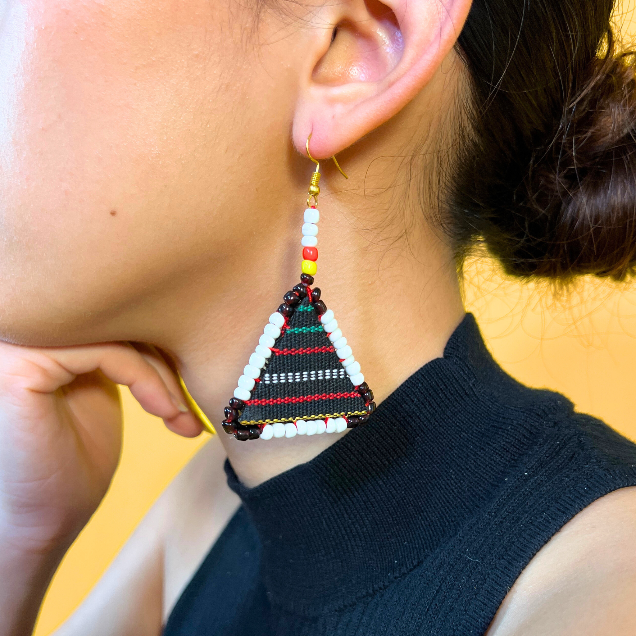 Kinwa Kalinga Side Frame Beaded Earrings