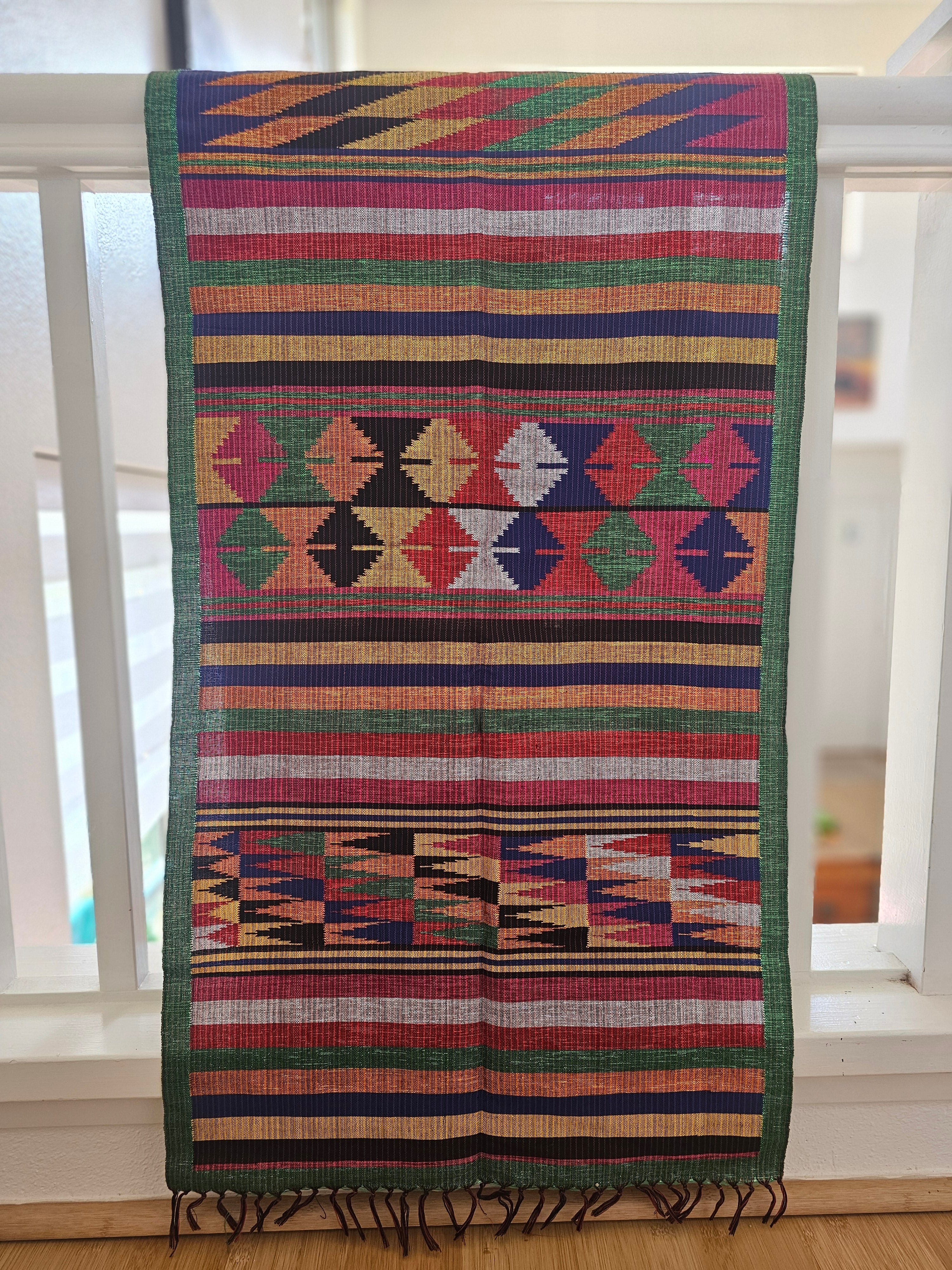 Pis Table Runner