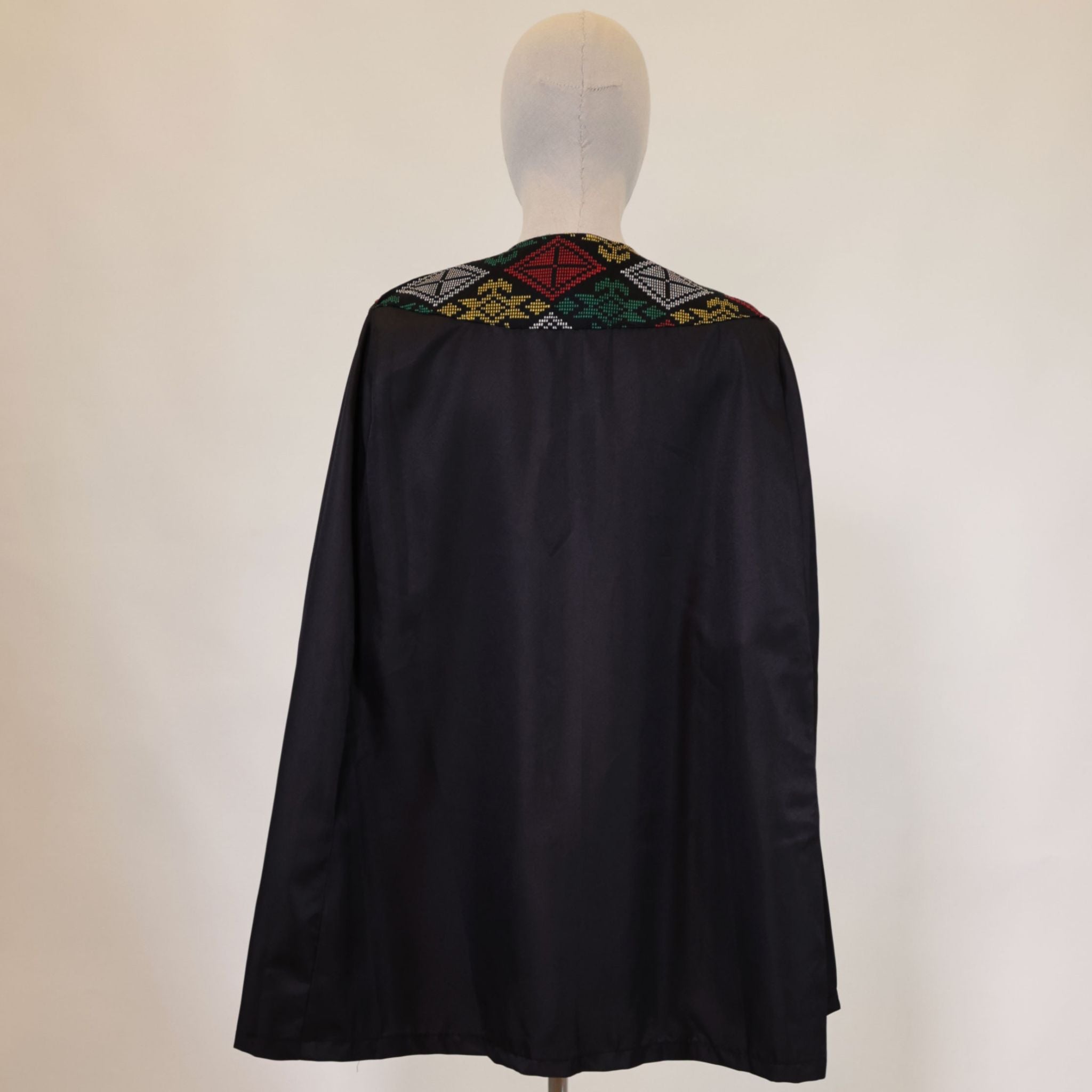 Yakan Bat Capes