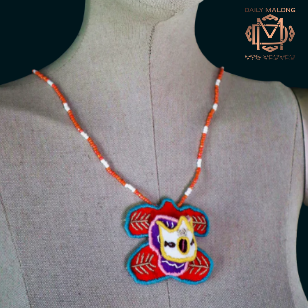 B!LAT Bulaklak Necklace