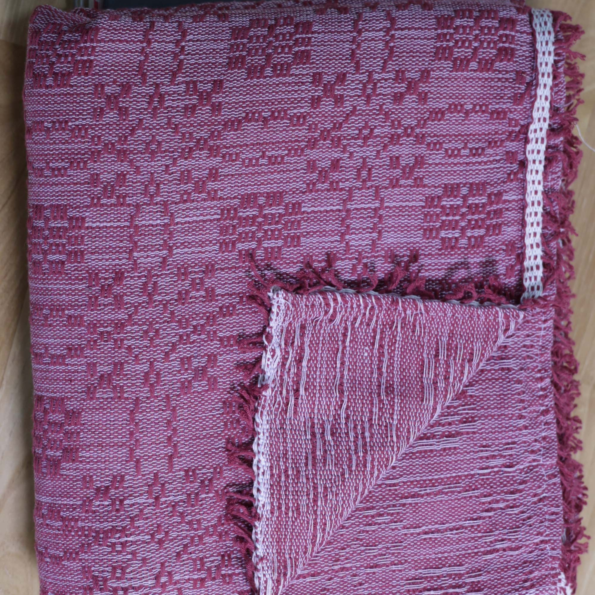 Inabel Super Brocade Twin Blanket
