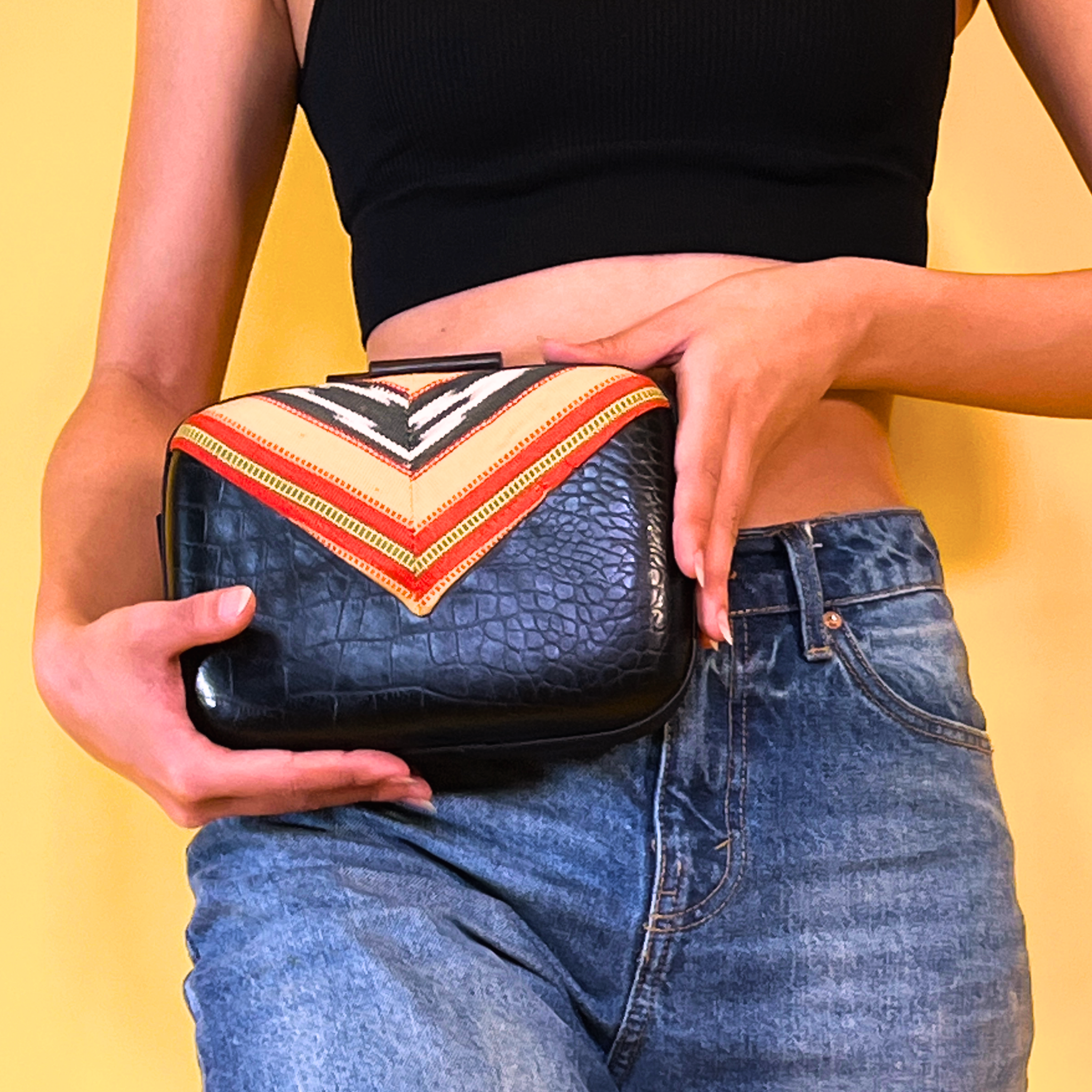 Maphod an Odon Clutch Bags