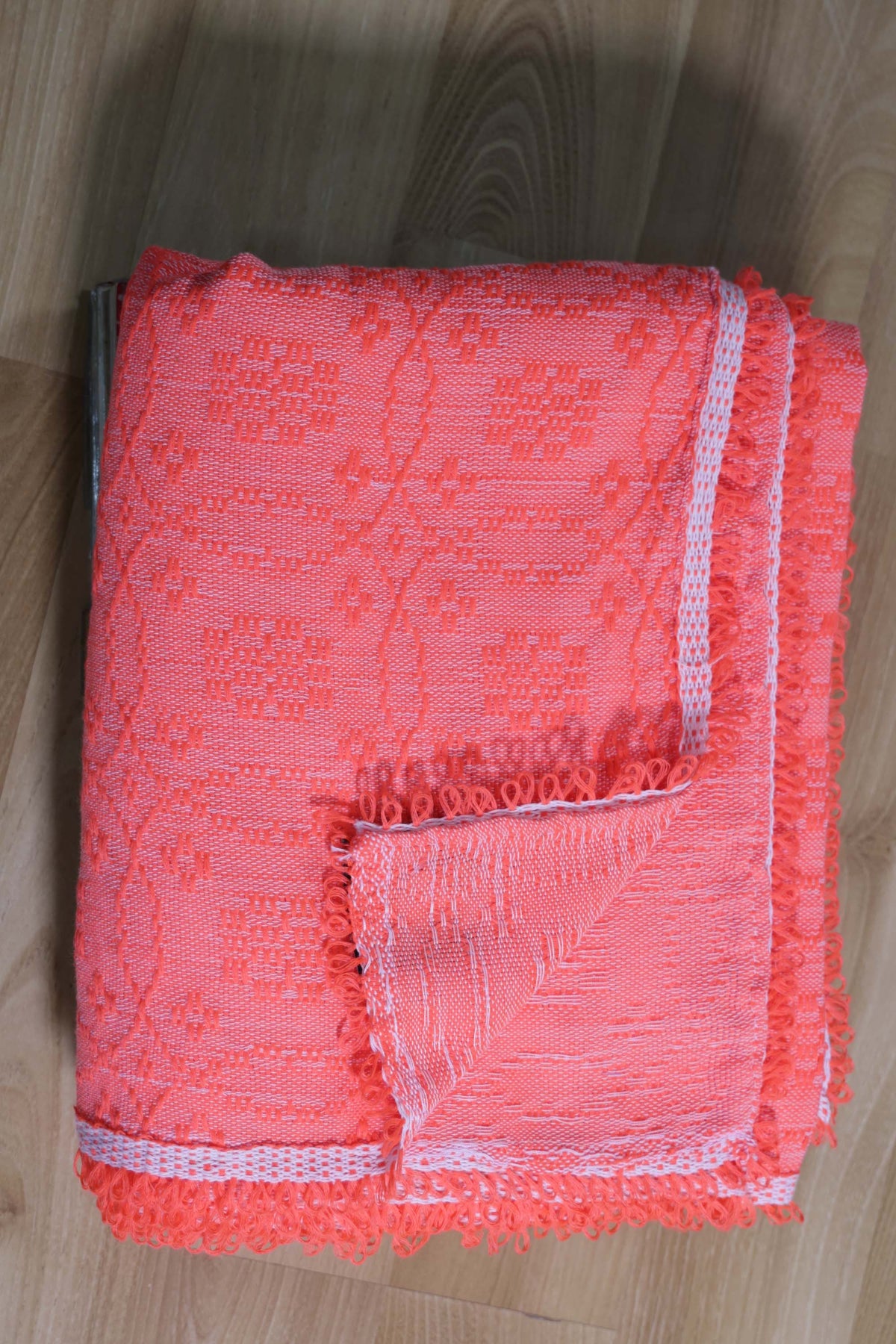 Inabel Super Brocade Twin Blanket | Elle Karayan